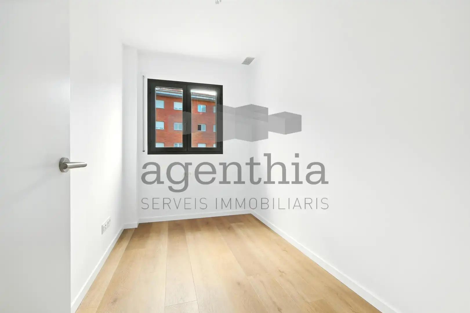 Piso en venta en Carrer Migdia, 124, Eixample Sud – Migdia