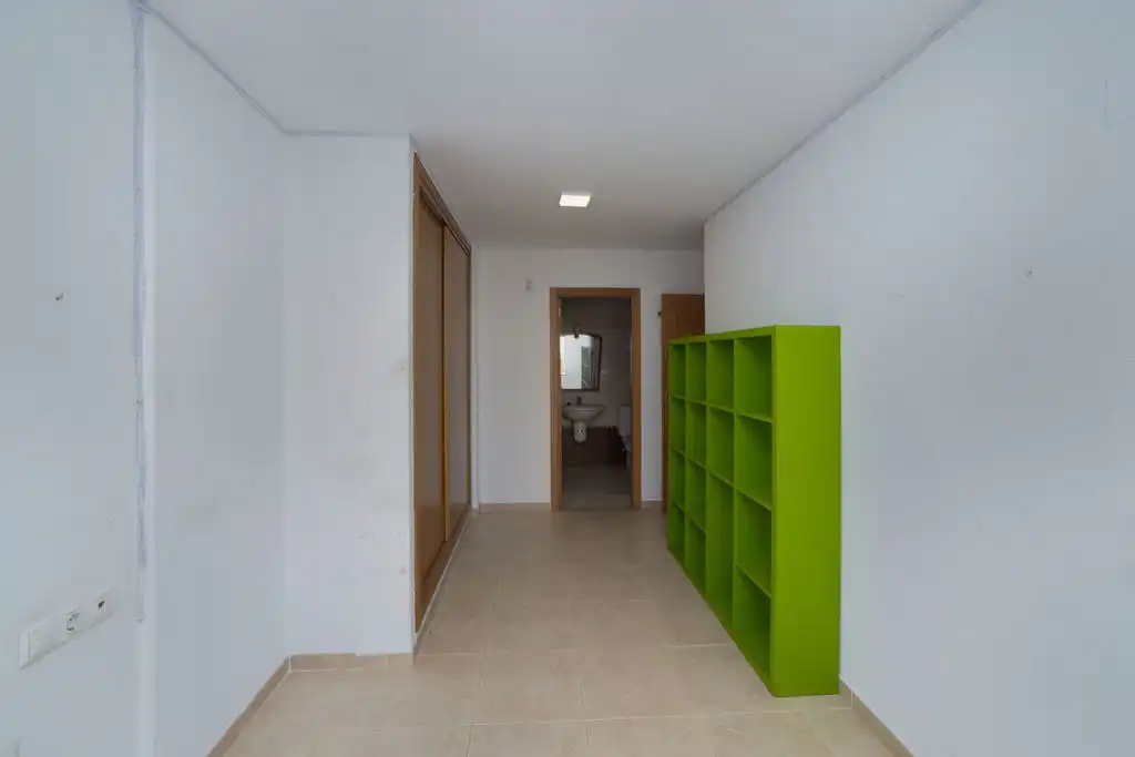 Piso en venta en Alicante / Alacant con Trastero