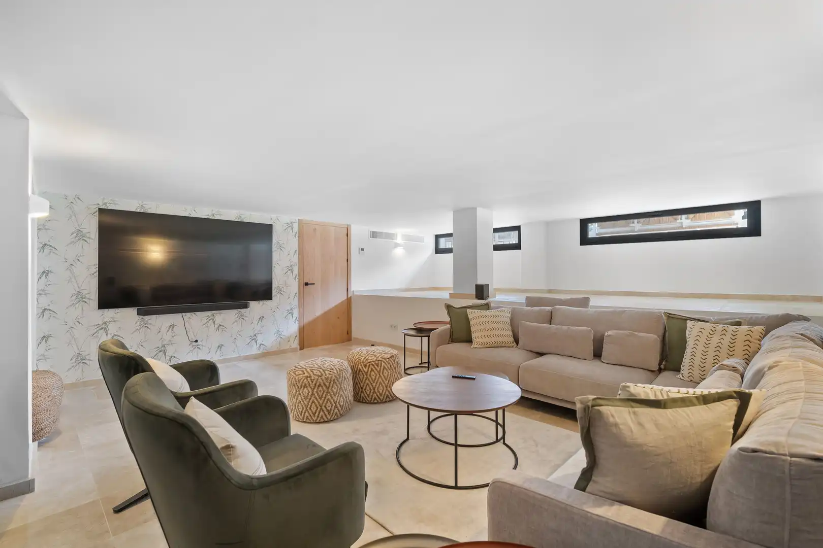 Houses for rent in Calle Alcala, Las Brisas