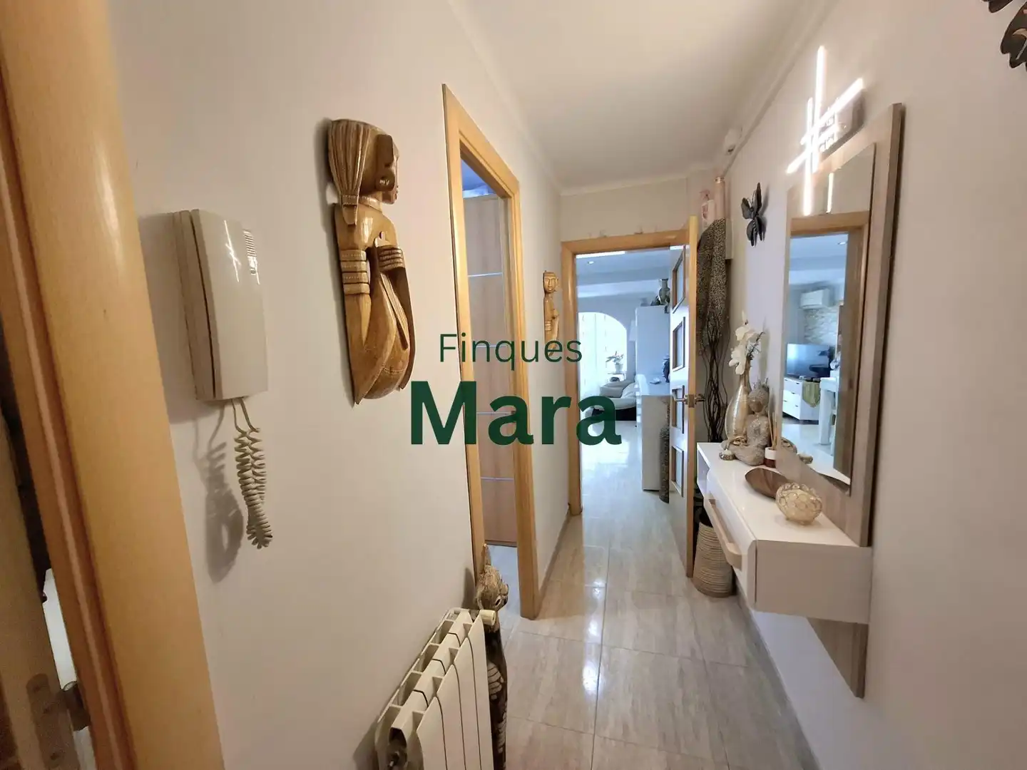Flat for sale in Sant Boi de Llobregat  with Air Conditioner, Heating and Community pool