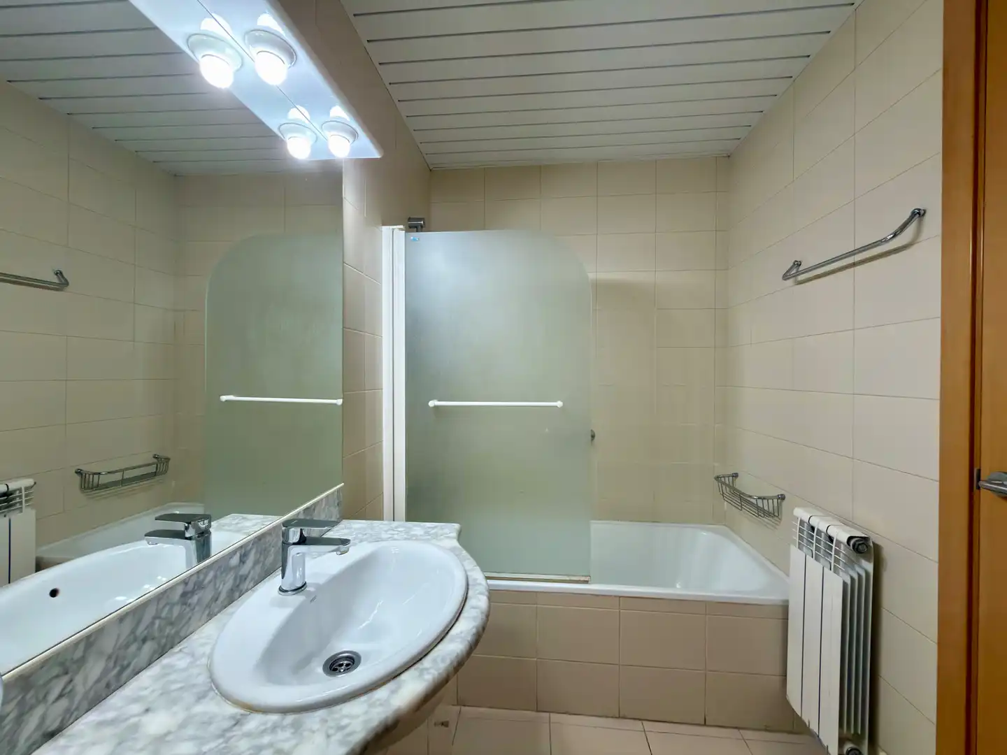 Piso con ascensor en venta en Carrer de Fluvià, imagen 42