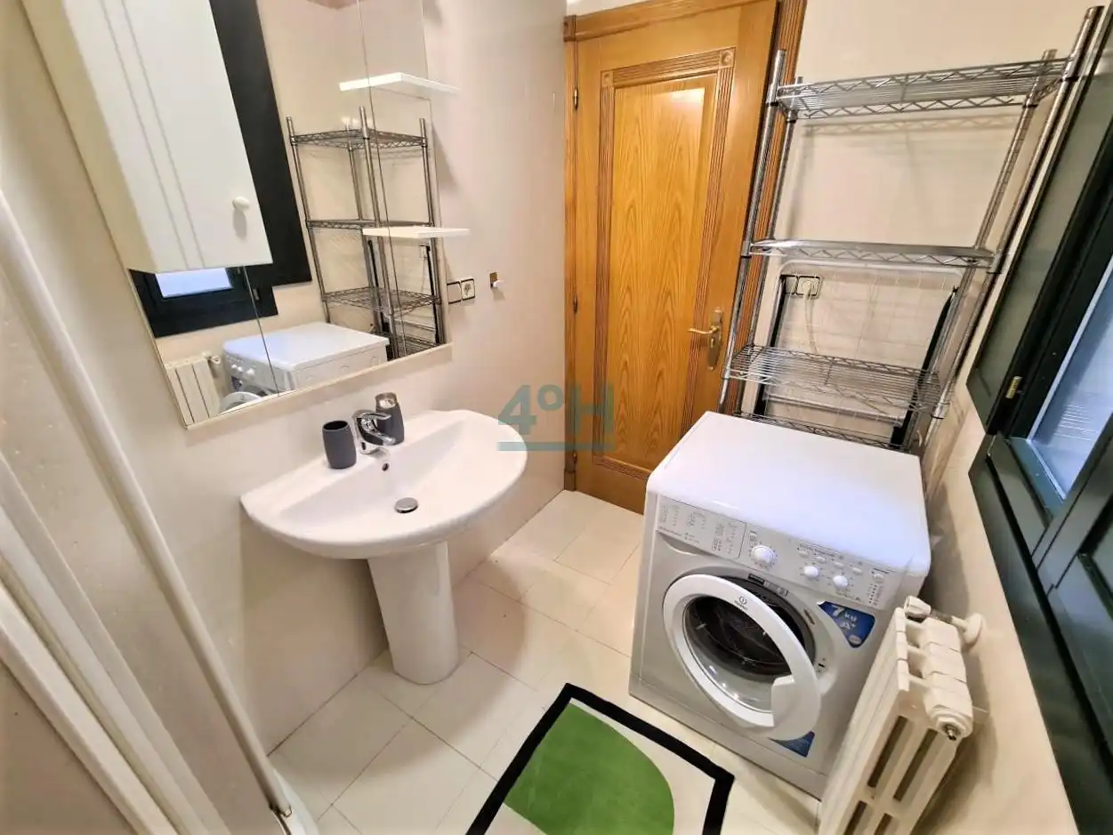 Study for rent in Casco Viejo