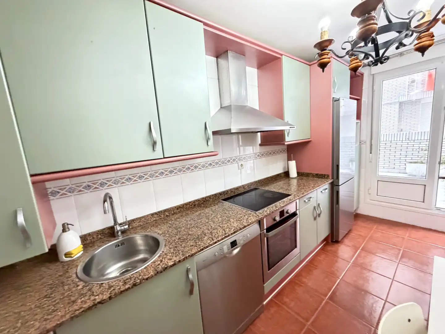 Wohnung mit Aufzug zum Verkauf in Calle Pintor Eleazar Ortiz, imagen 5