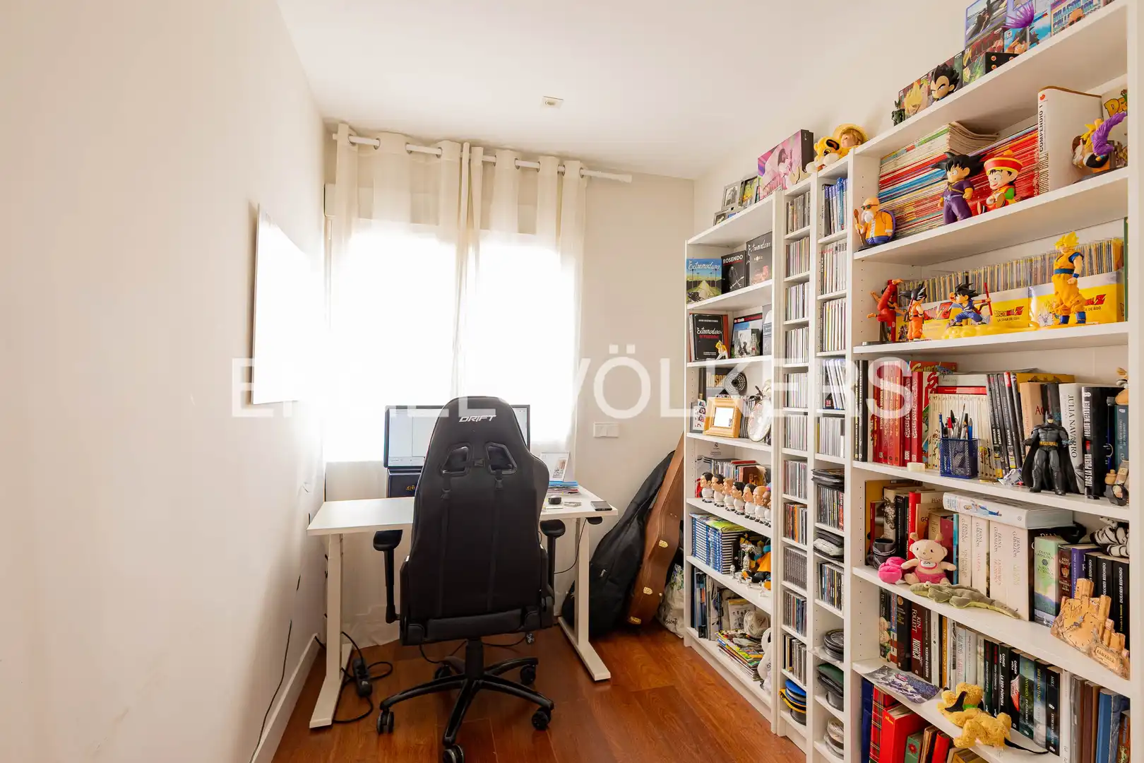 Bedroom of Flat for sale in Madrid  with Air Conditioner, Heating and Furnished