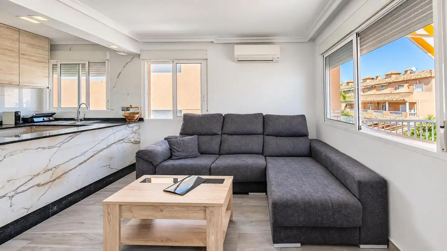 Sala d'estar de Pis en venda en Santa Pola ciudad