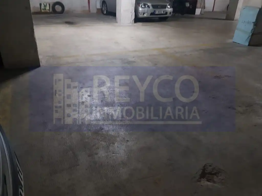 Parcheggio in vendita a Avenida La Rioja, imagen 4