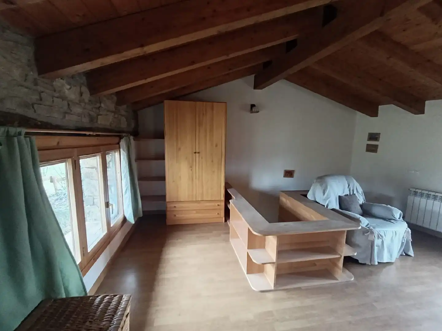 Dormitori de Casa o xalet en venda en Graus amb Calefacció, Jardí privat i Traster