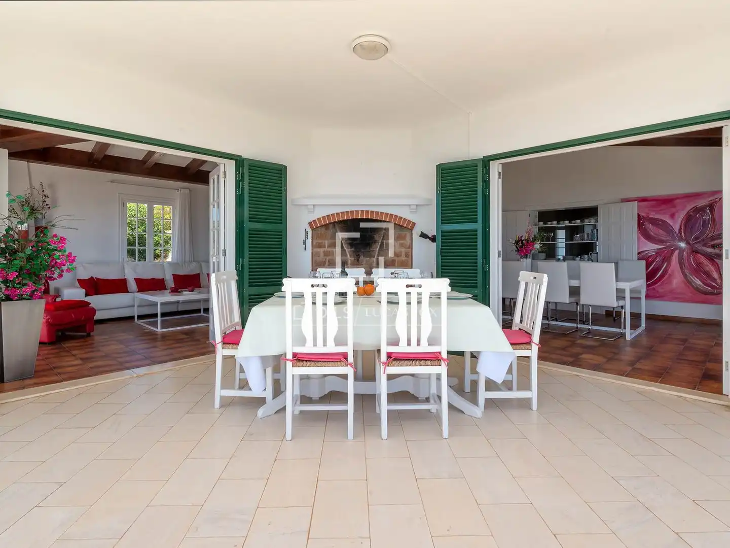 Menjador de Casa o xalet en venda en Es Migjorn Gran amb Aire condicionat, Jardí privat i Terrassa