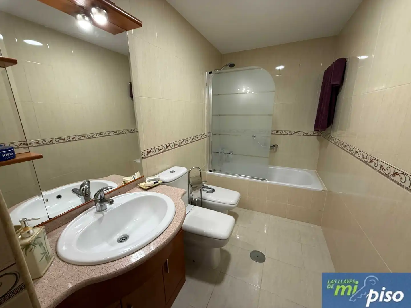 Bathroom of Flat for sale in Tudela de Duero  with Heating, Parquet flooring and Storage room