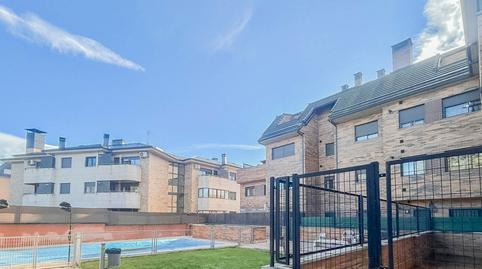 Foto 3 de Pis en venda a Calle Jazmines, Los Valles, Collado Villalba