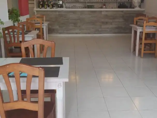 Local comercial en traspaso en C-14 11