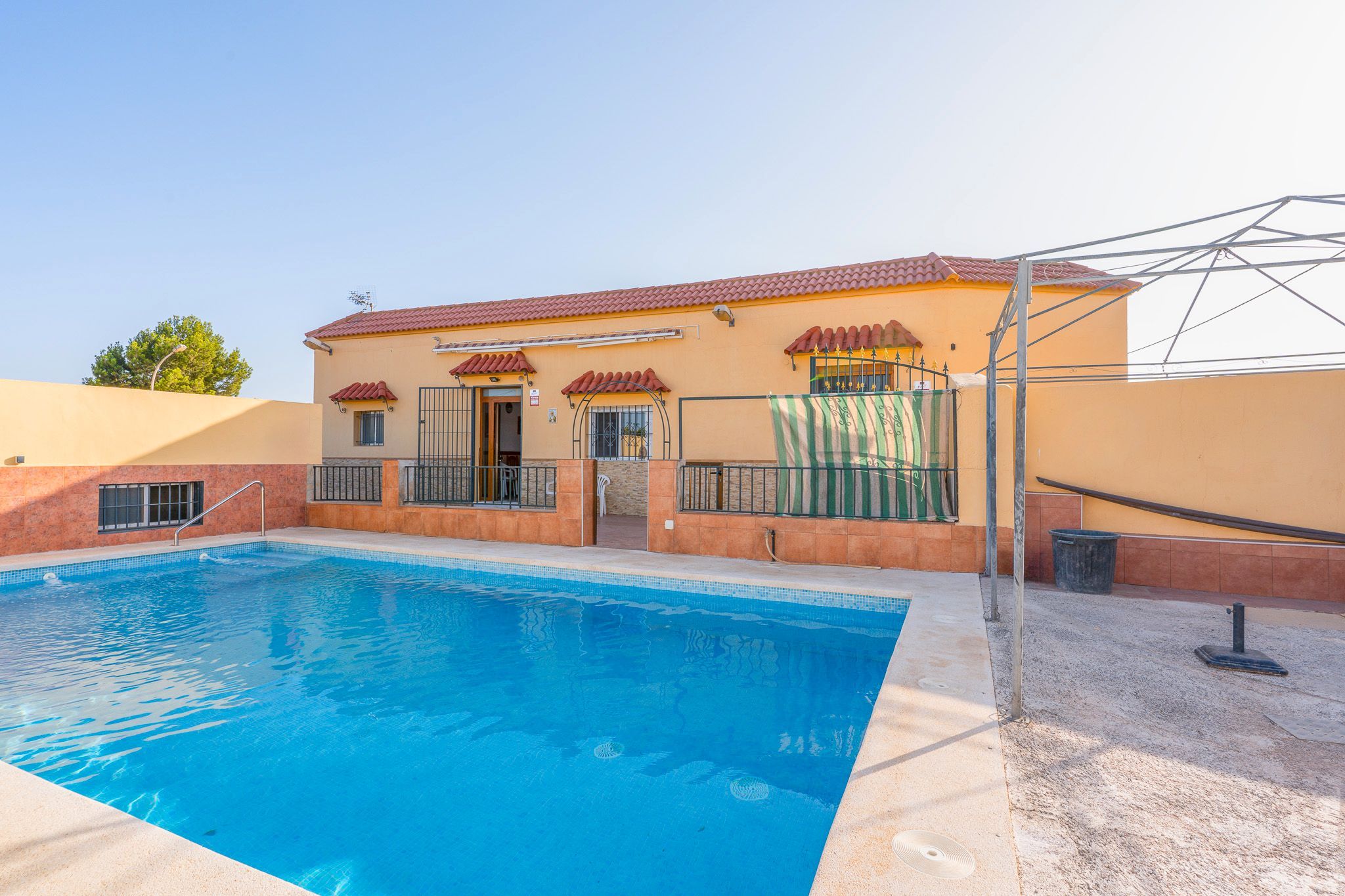 Finca rústica en venda a Paseo de la Iglesia, Pechina