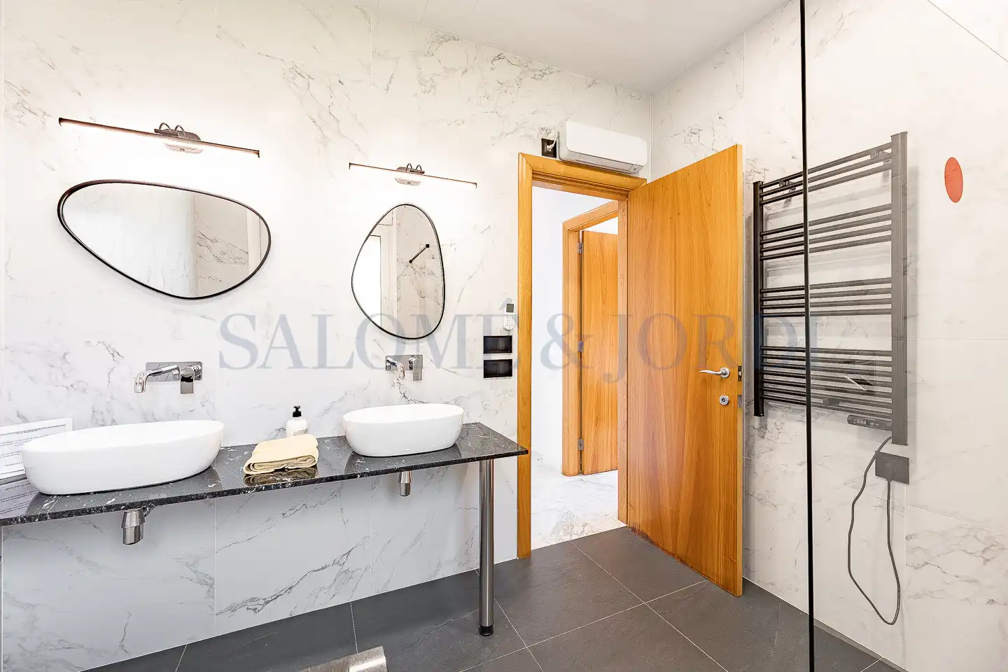 Baño de Casa o chalet en venta en Cabrils con Aire acondicionado, Calefacción y Jardín privado