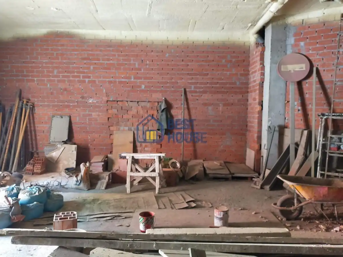 Local comercial en venda a Casco Antiguo
