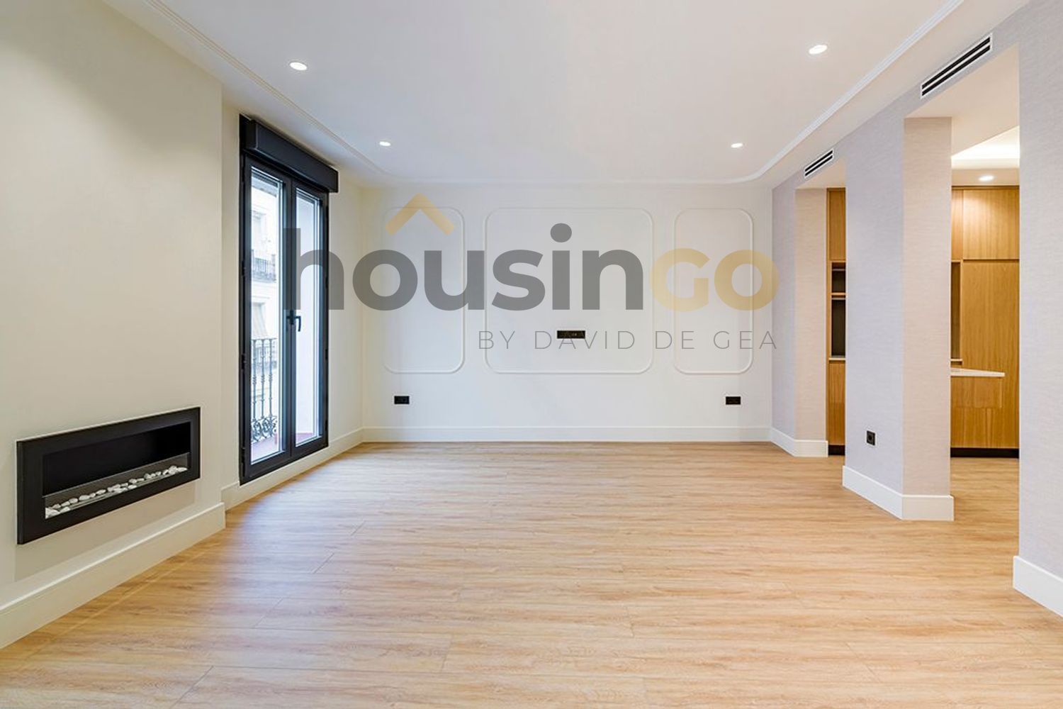 Living room of Flat for sale in  Madrid Capital  with Air Conditioner, Heating and Terrace