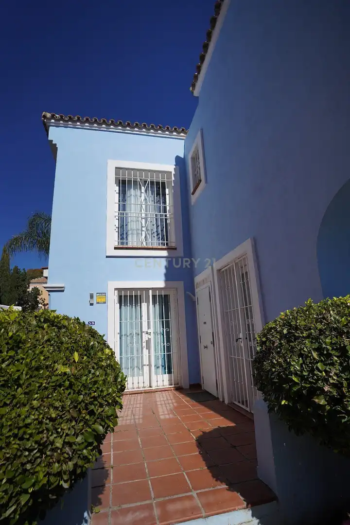Exterior view of Houses for sale in Marbella  with Air Conditioner, Private garden and Oven