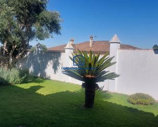 Jardí de Casa o xalet de lloguer en El Puerto de Santa María amb Piscina