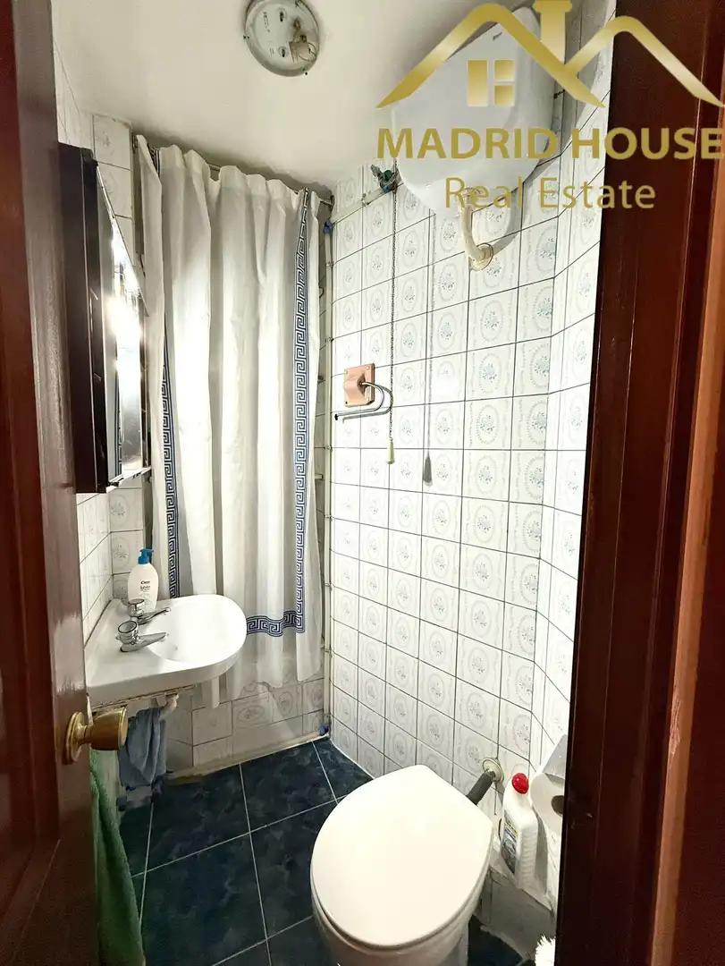 Badezimmer von Wohnung zum Verkauf in Madrid mit Heizung und Terrasse