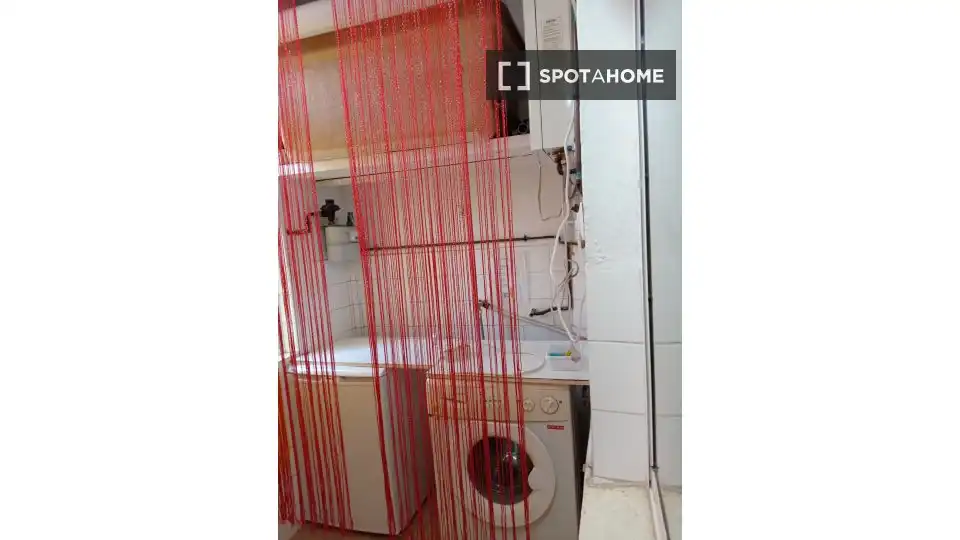 Bedroom of Flat for share in Jaén  with Air Conditioner, Heating and Terrace