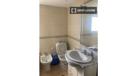 Photo 4 of Room in Playamar - Benyamina, Torremolinos
