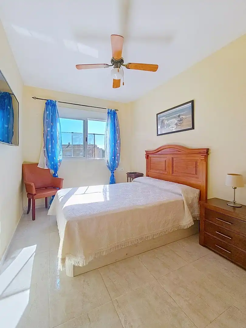 Bedroom of Flat for sale in Miramar  with Air Conditioner, Heating and Terrace