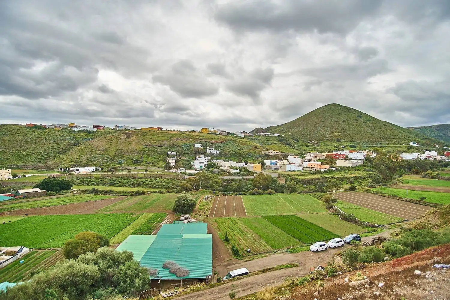 Vista exterior de Finca rústica en venda en Las Palmas de Gran Canaria amb Jardí privat, Terrassa i Traster