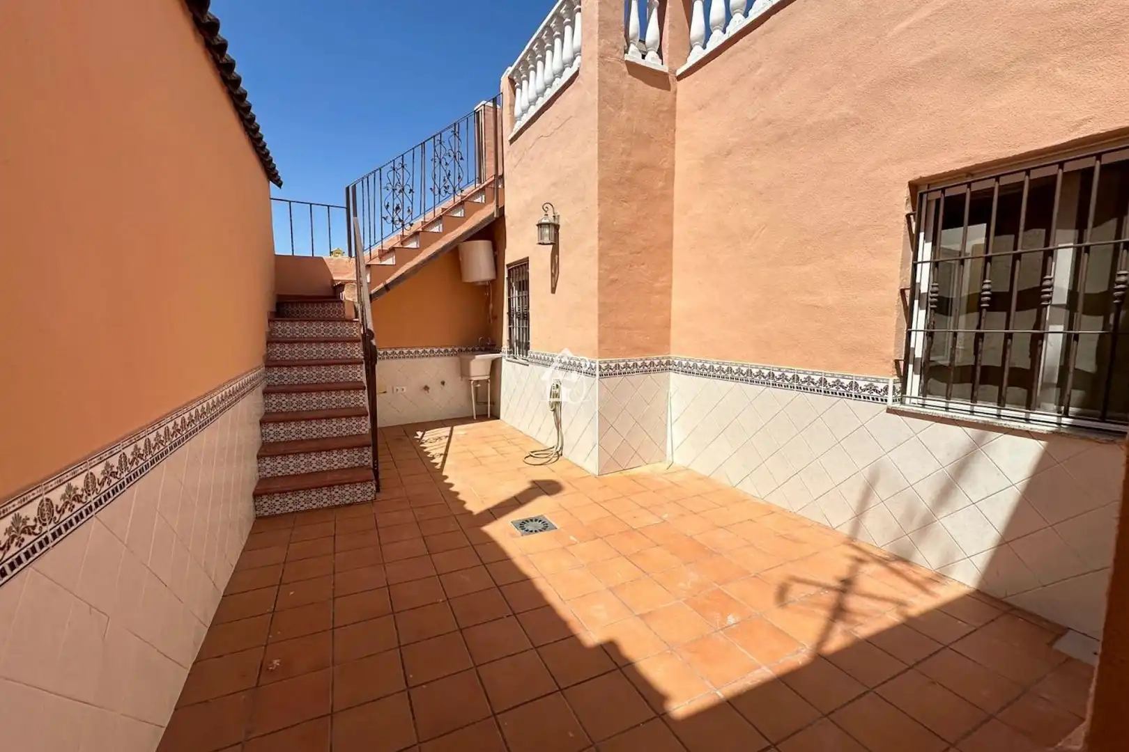 Terrassa de Casa o xalet en venda en Orihuela amb Aire condicionat, Jardí privat i Terrassa