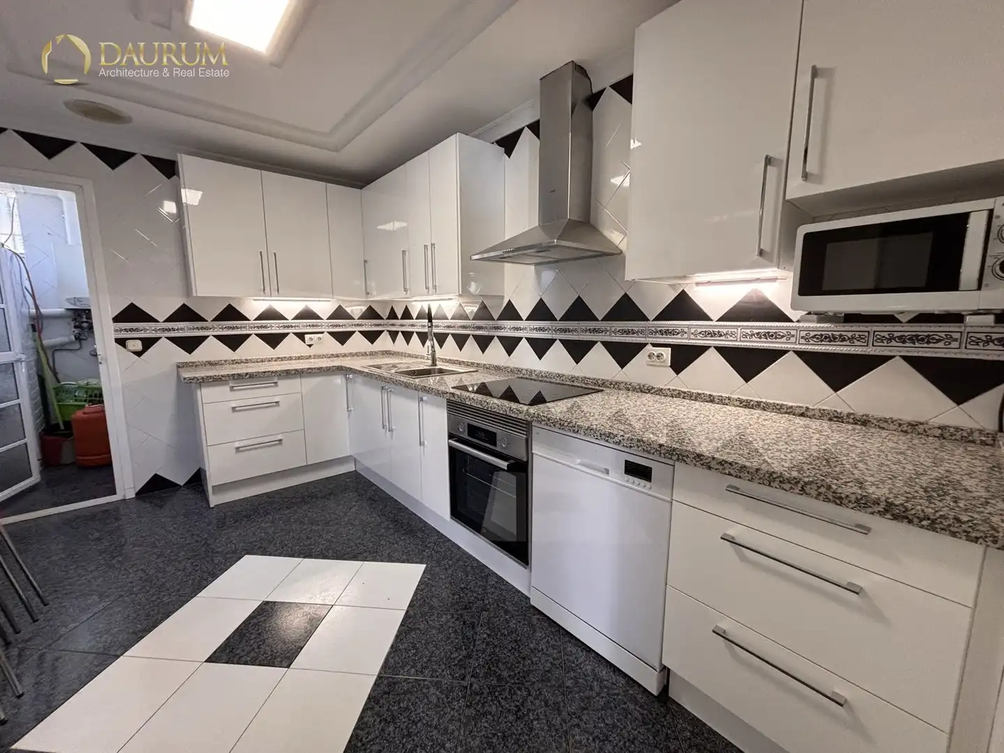 Cocina de Casa o chalet en venta en Alhaurín de la Torre con Aire acondicionado, Terraza y Trastero