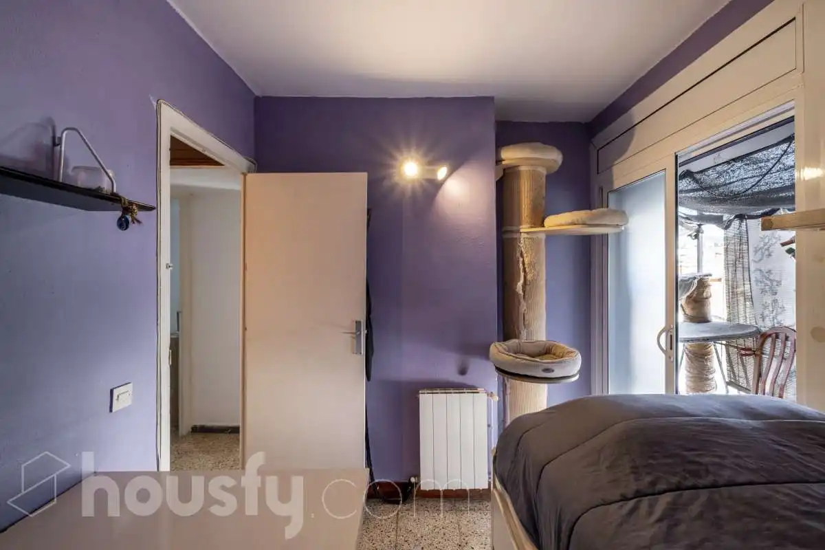 Schlafzimmer von Dachboden zum Verkauf in Barcelona mit Klimaanlage, Heizung und Terrasse