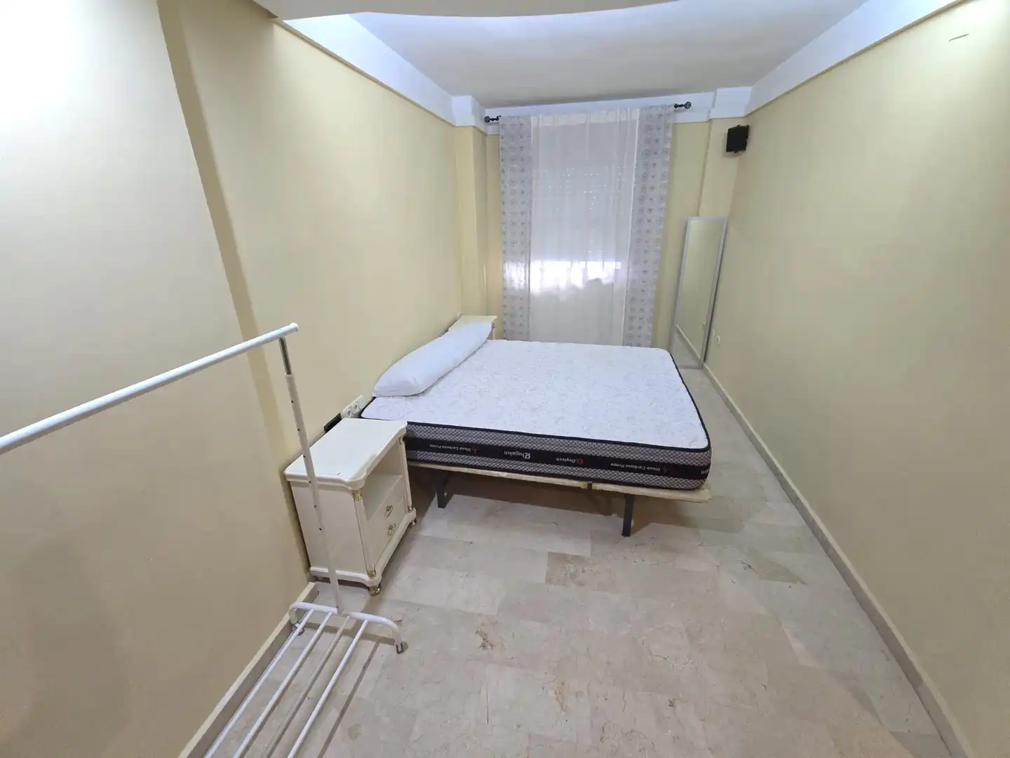Bedroom of Apartments for rent in Cáceres  with Air Conditioner, Heating and Terrace