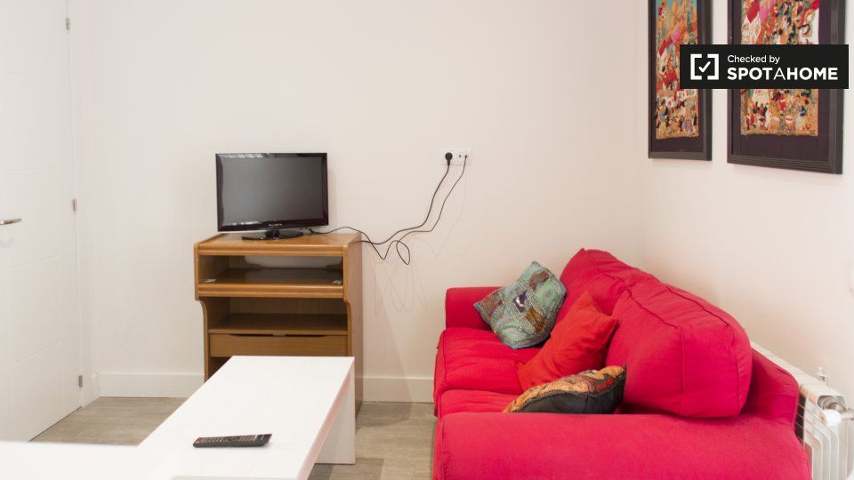 Flat to rent in Bellas Vistas