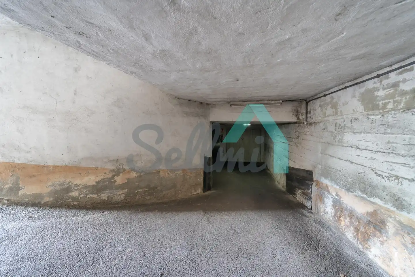 Storage room for sale in Lena, Asturias