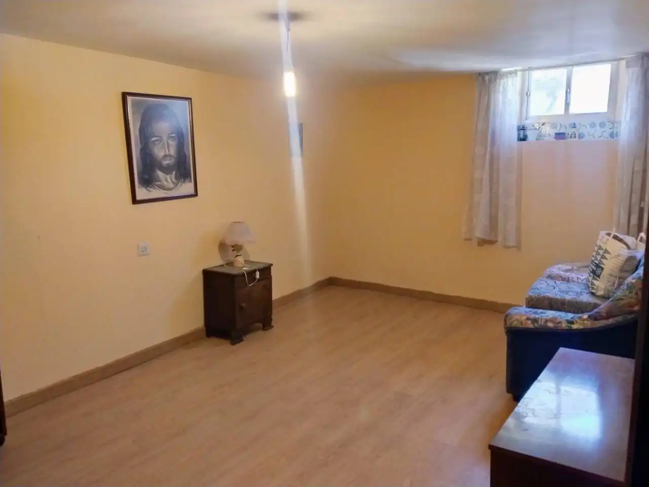 Wohnung zum Verkauf in Merindad de Cuesta-Urria mit Heizung, Abstellraum und Möbliert