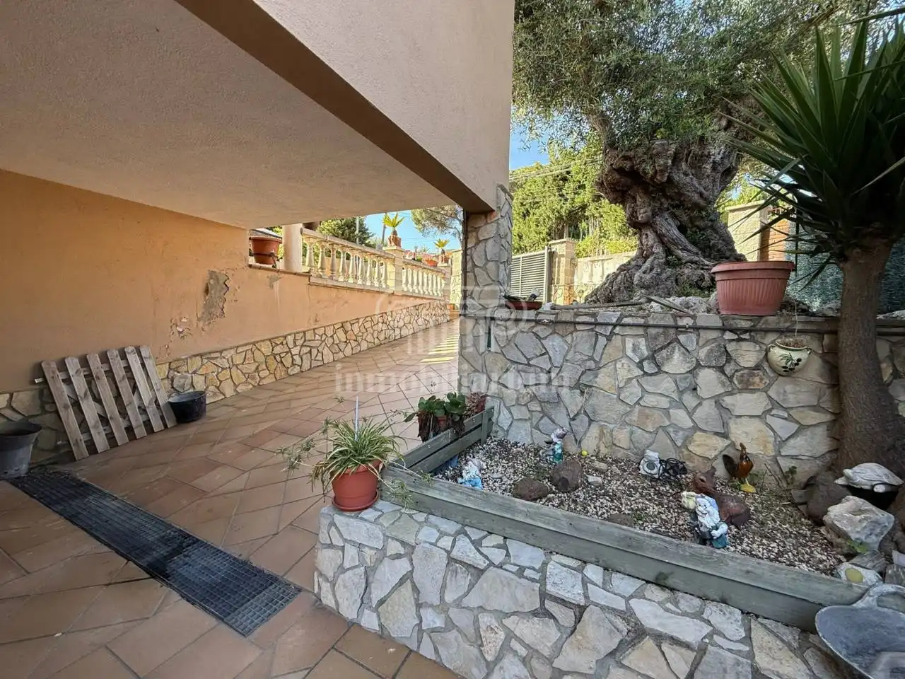 Casa o xalet en venda a Calle Flor, Mas Mora - Sant Daniel