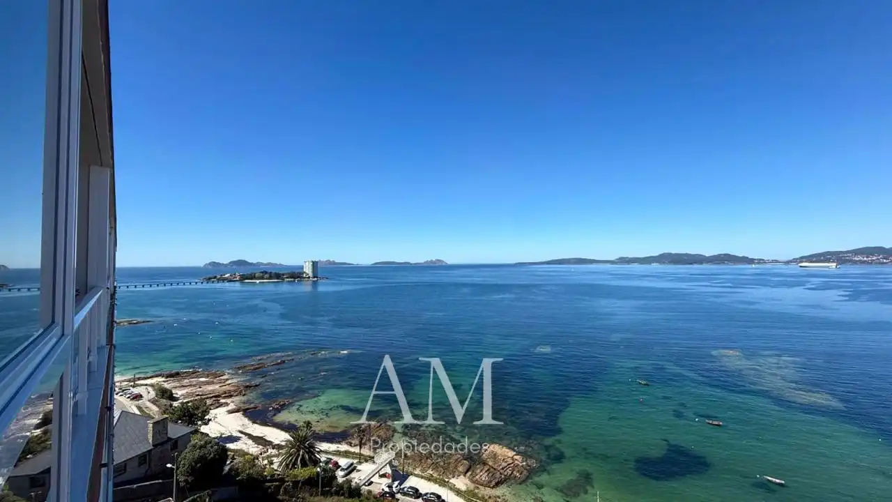 Flat for sale in Coruxo, Coruxo - Oia - Saiáns