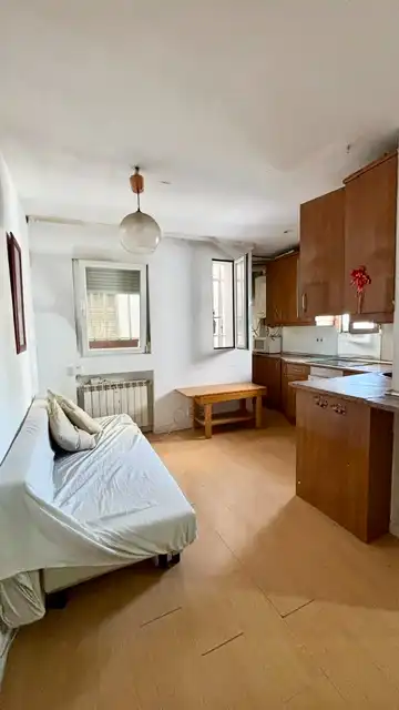 Cuina de Pis en venda en Madrid amb Calefacció i Moblat
