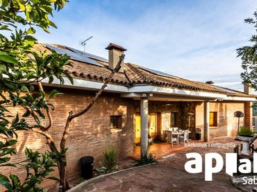 Villa mit Balkon zum Verkauf in El Racó - Sant Feliu del Racó