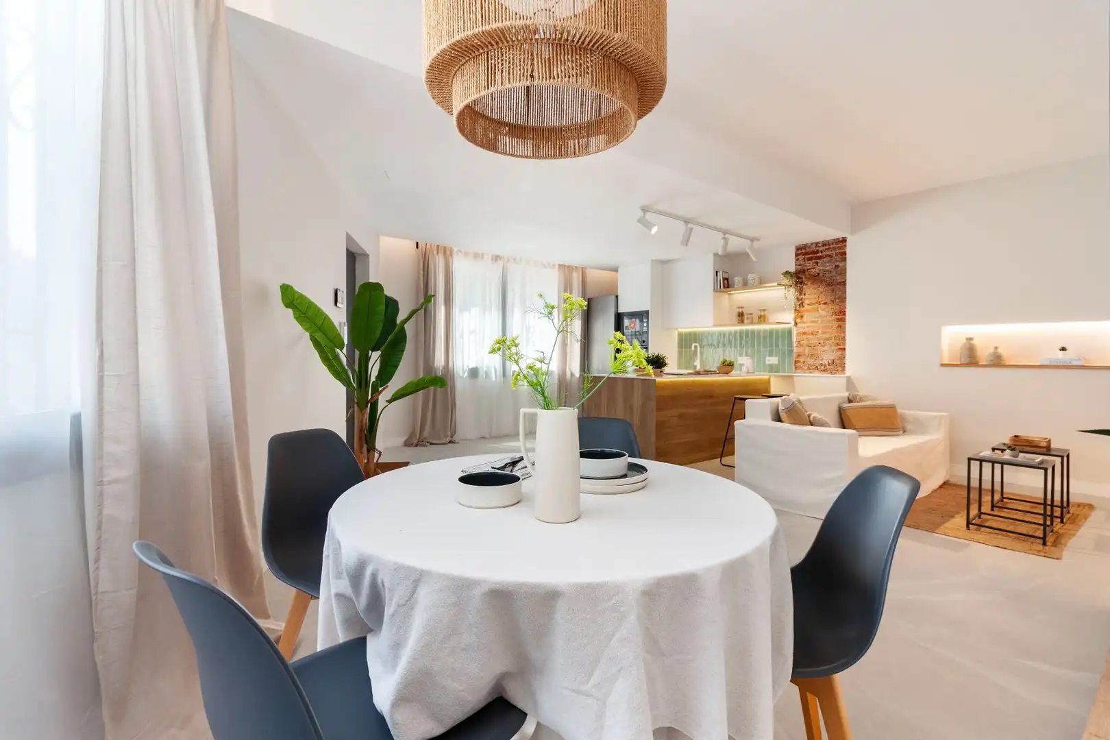 Comedor de Piso en venta en Terrassa con Aire acondicionado, Calefacción y Domótica
