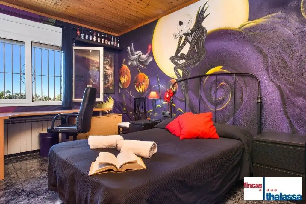 Bedroom of Houses for sale in Lloret de Mar  with Air Conditioner, Private garden and Storage room