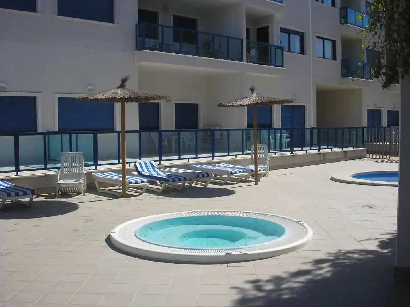 Piscina de Apartament en venda en Alicante / Alacant amb Aire condicionat, Piscina i Balcó