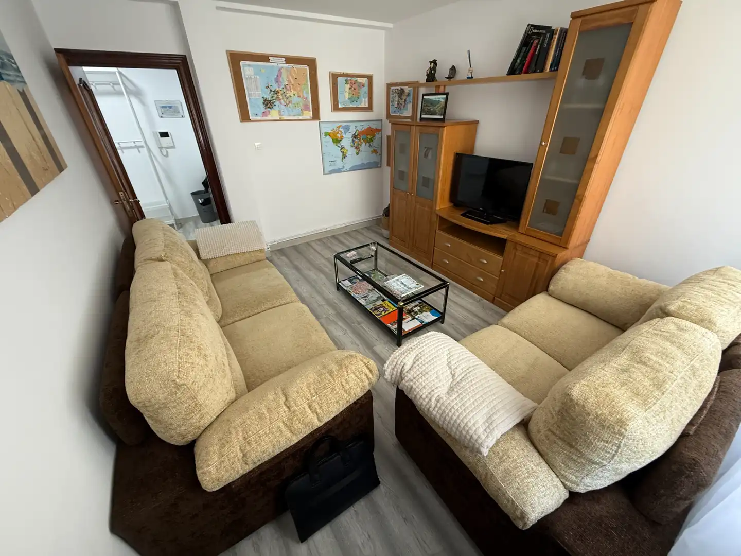 Living room of Flat for sale in Gijón   with Heating and Furnished