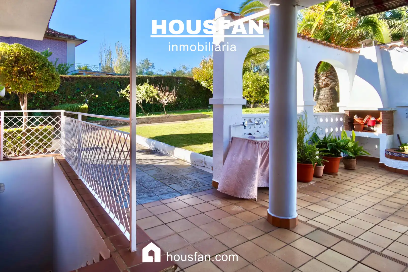 Exterior view of Houses for sale in Cáceres  with Air Conditioner, Heating and Private garden