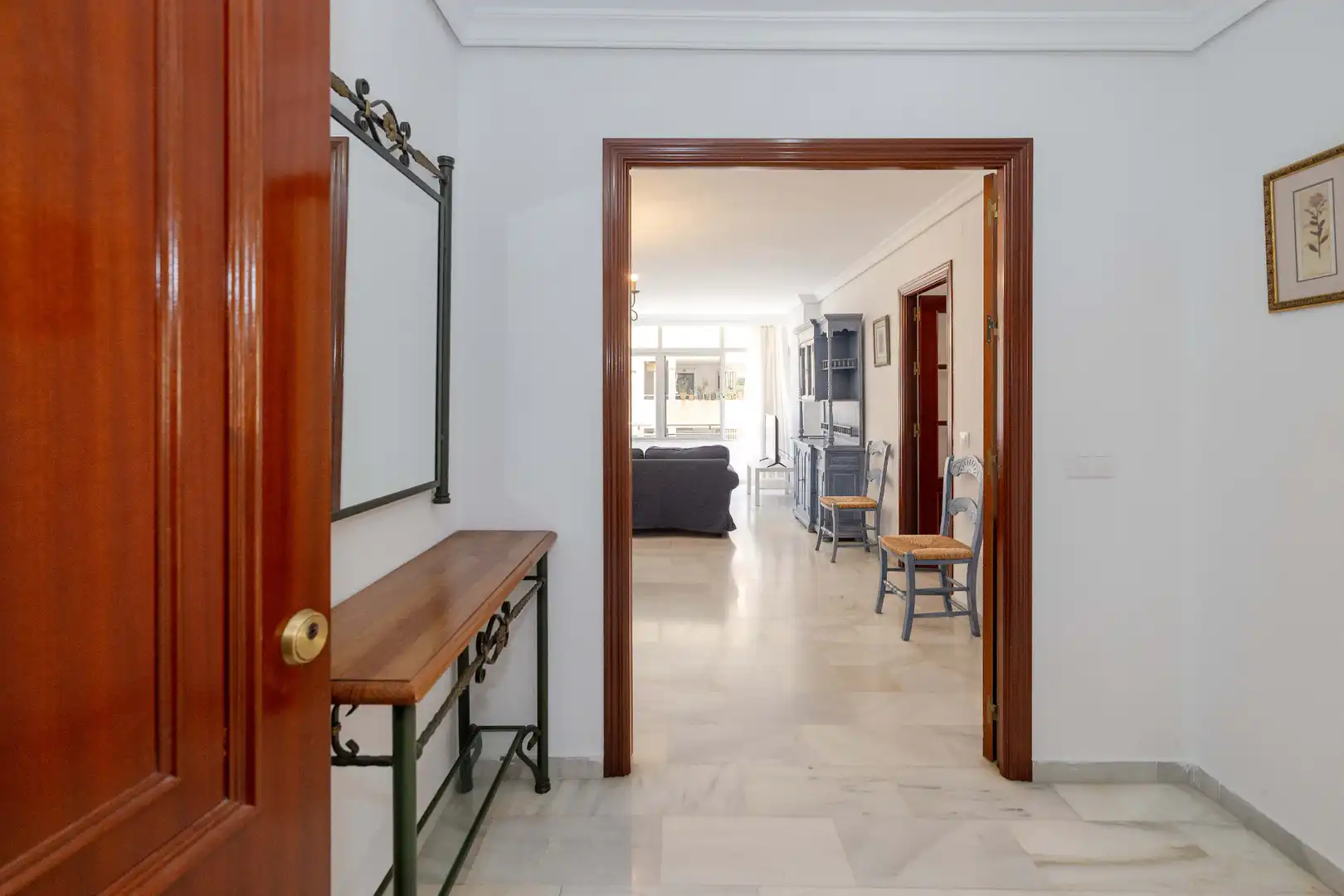 Wohnung zum Verkauf in Marbella mit Klimaanlage und Gemeinschaftspool