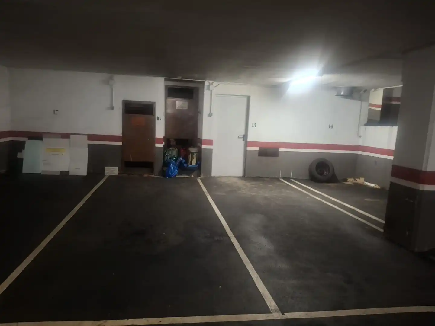 Parking of Garage for rent in Vallobín - La Florida