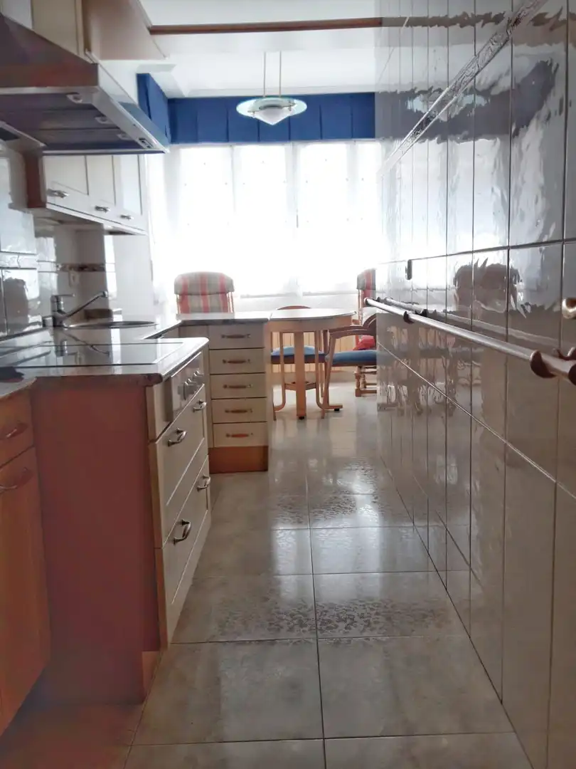 Cocina de Piso en venta en Vitoria - Gasteiz con Aire acondicionado, Calefacción y Parquet
