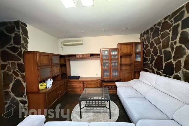 Piso en Alquiler en Calle de Julio Domingo, . en Opañel