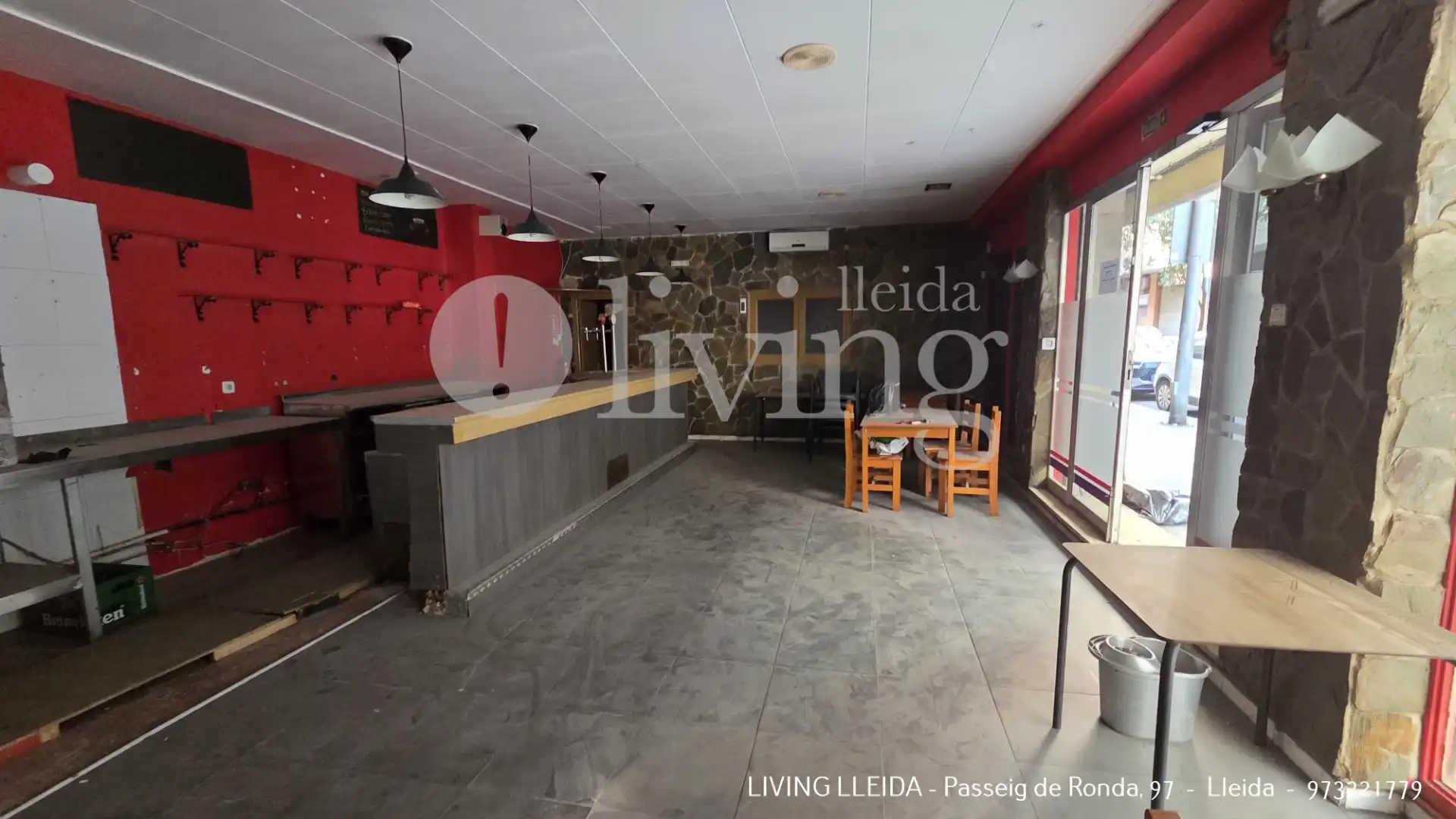 Local en venta en Lleida con Amueblado