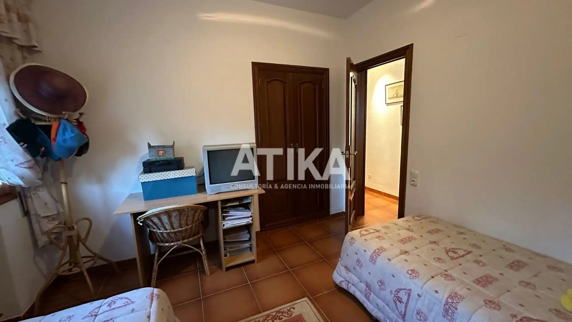 Dormitori de Casa o xalet en venda en Ontinyent amb Aire condicionat, Calefacció i Jardí privat