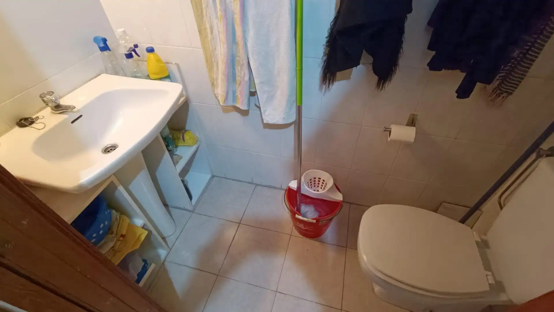 Bathroom of Commercial properties for sale in Zamora Capital   with Furnished