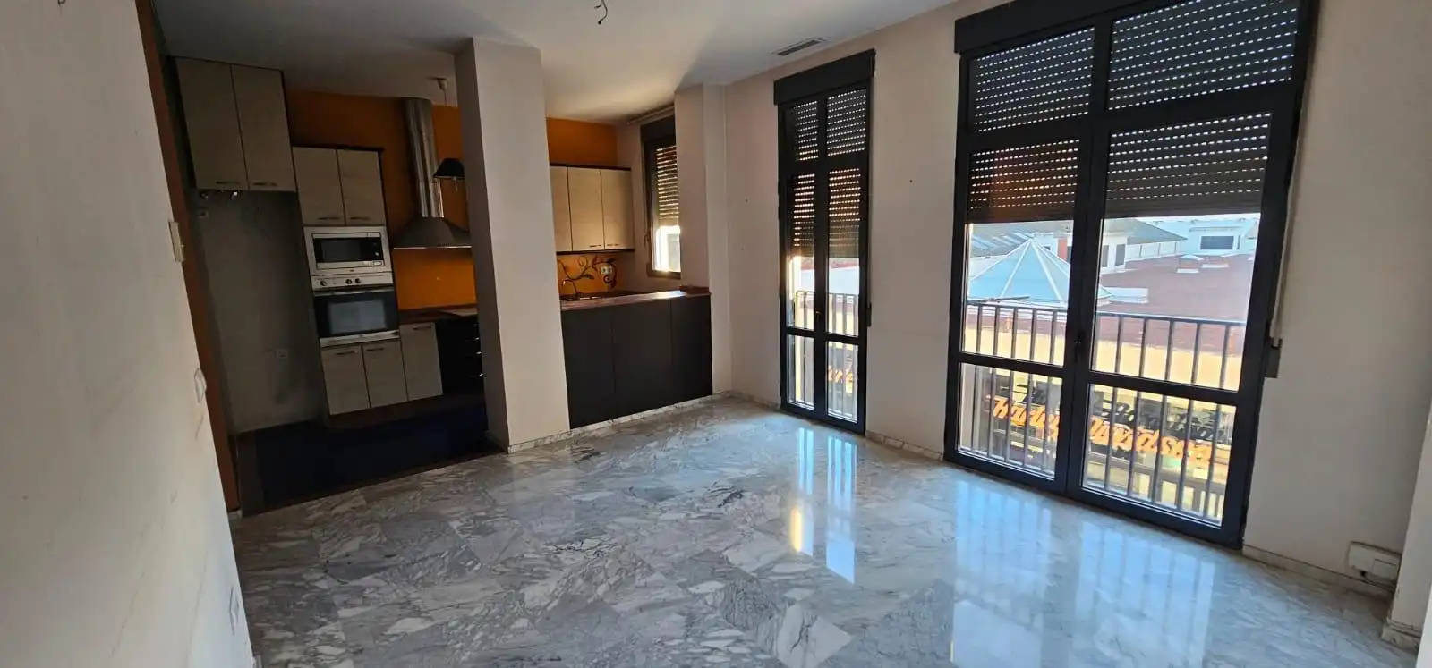 Exterior view of Flat for rent in Valencia